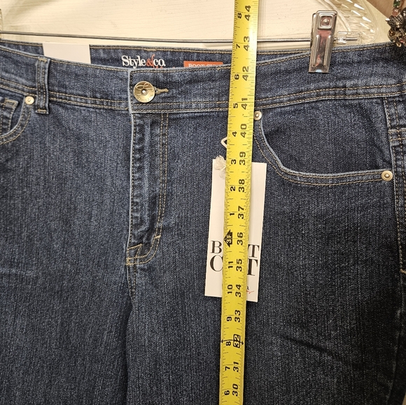Style & Co. Bootcut jeans womans size 16 new - Picture 9 of 9